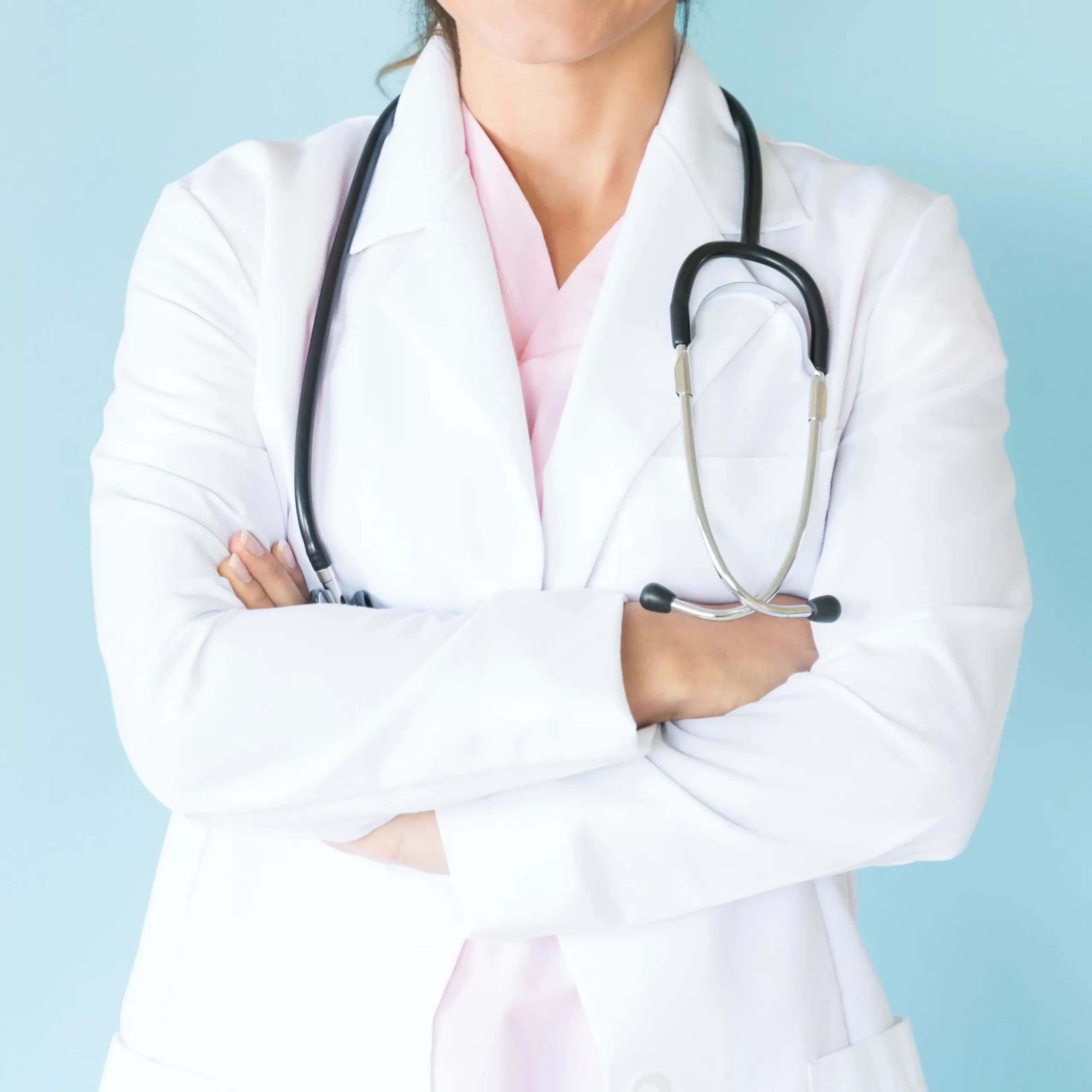 Medic femeie - Clinica Doctor MiT - Biotehnologie aplicată